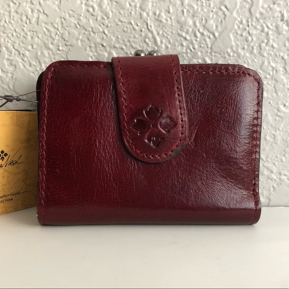 💎🆕Patricia Nash Leather RFID Wine OxBlood Bifold Snap kisslock Wallet